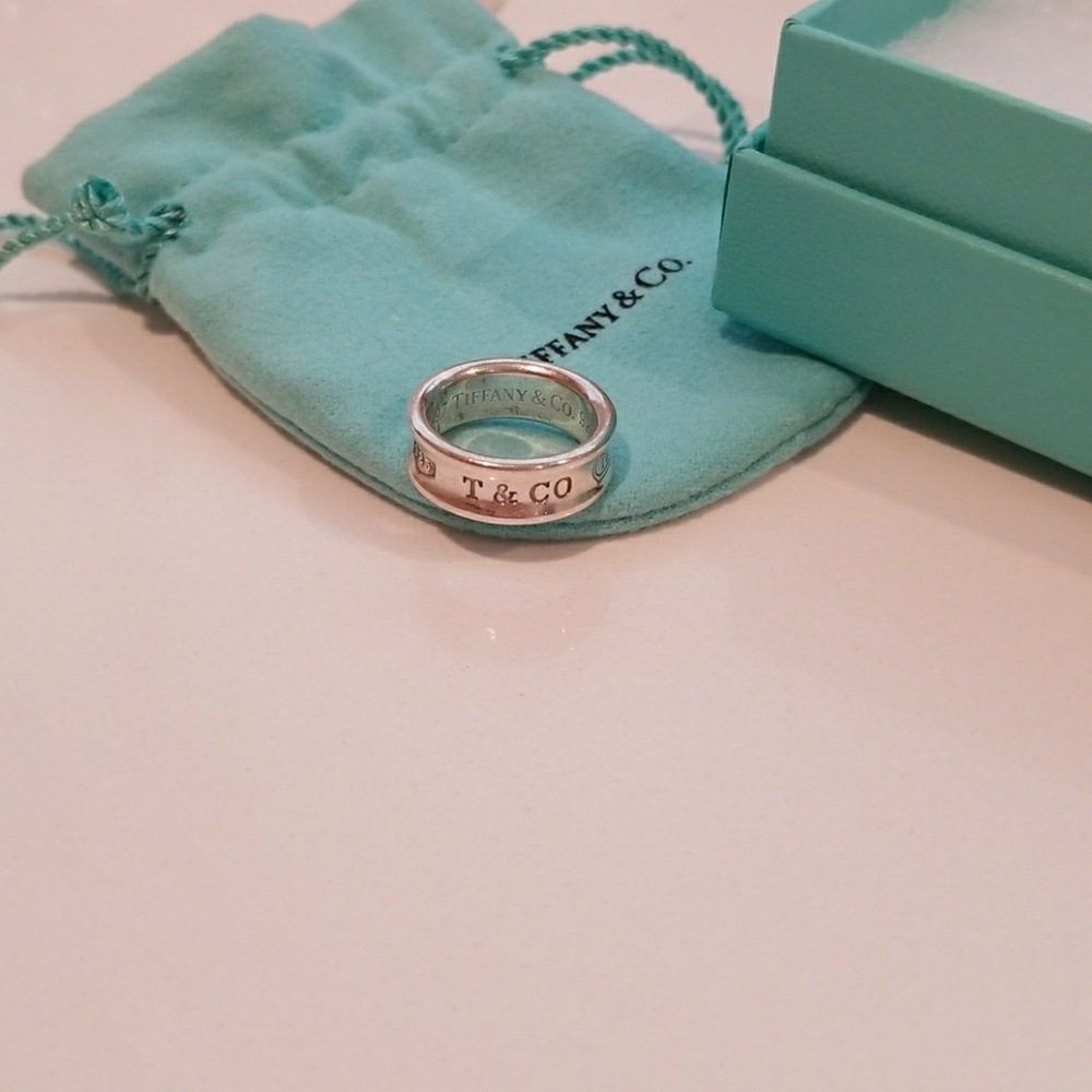 Beautiful Tiffany's Ring